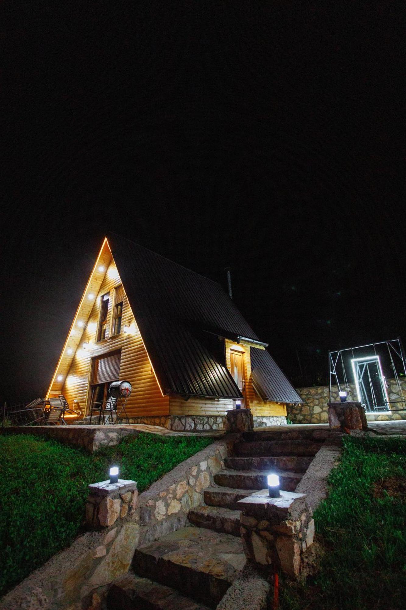 Villa Route Rugove Peje Exterior photo