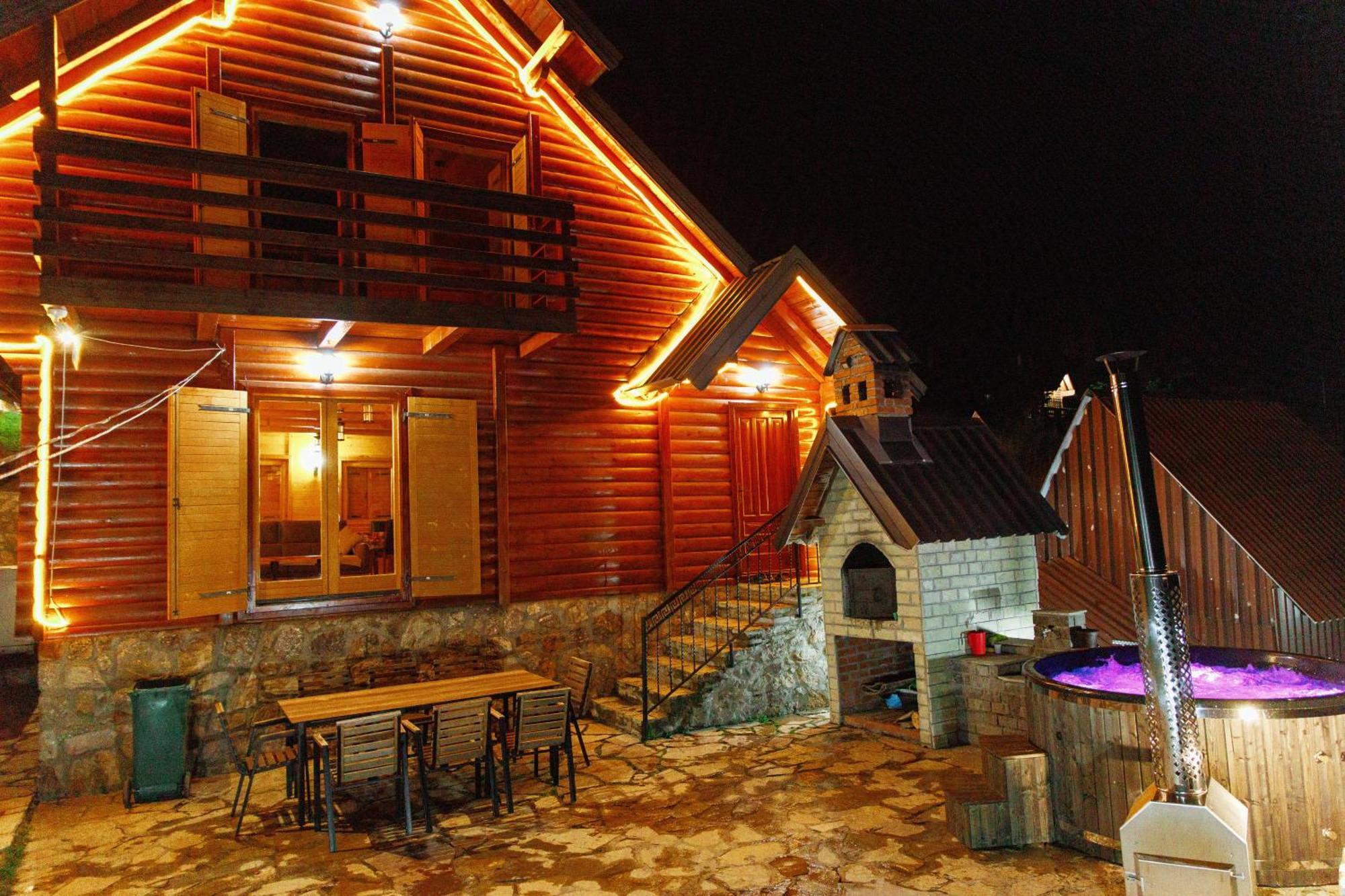 Villa Route Rugove Peje Exterior photo